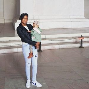 Meet your Posher, Raquel